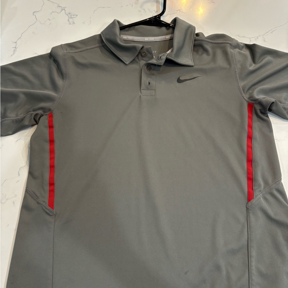 Nike Men's Tennis Polo Shirt in Gray with Red Highlights